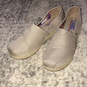 Brand new memory foam bobs